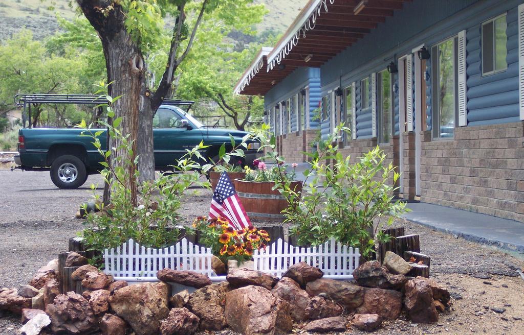 Toiyabe Motel Walker Luaran gambar