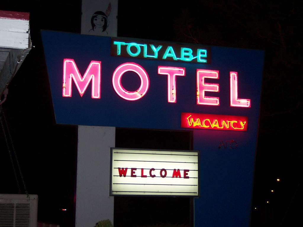 Toiyabe Motel Walker Luaran gambar